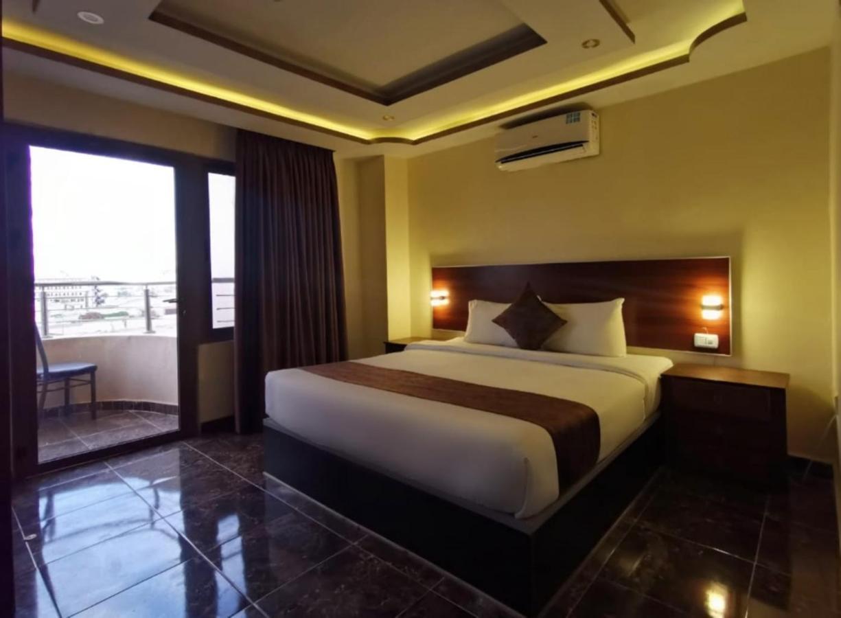 Taj Hotel Aqaba Eksteriør billede